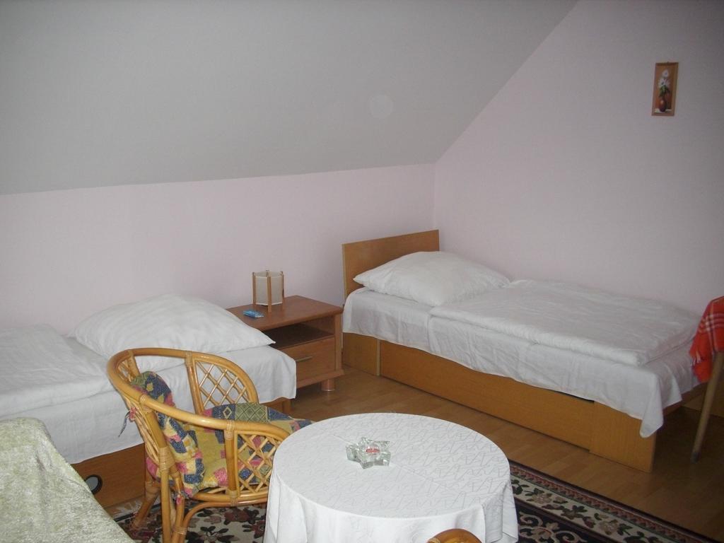 Penzion Jesenice Jesenice  Cameră foto